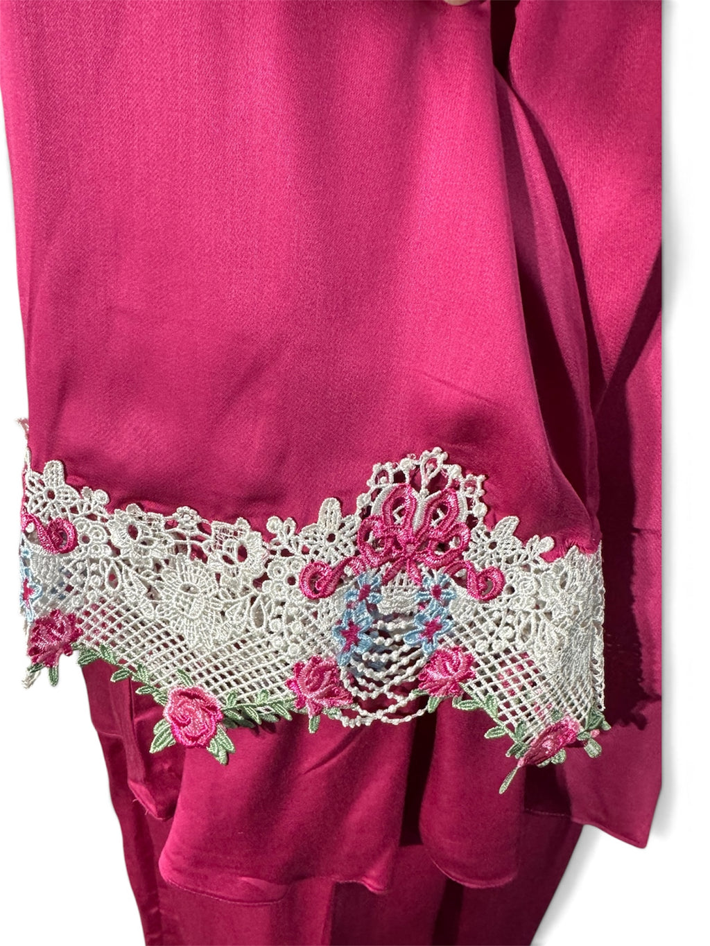 Meher – Fuchsia Pearl & Floral Lace Co-Ord Set