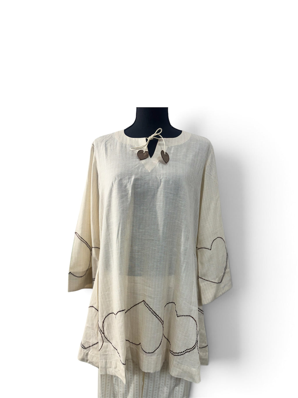Zareen – Ivory Paisley Farshi Salwar Set