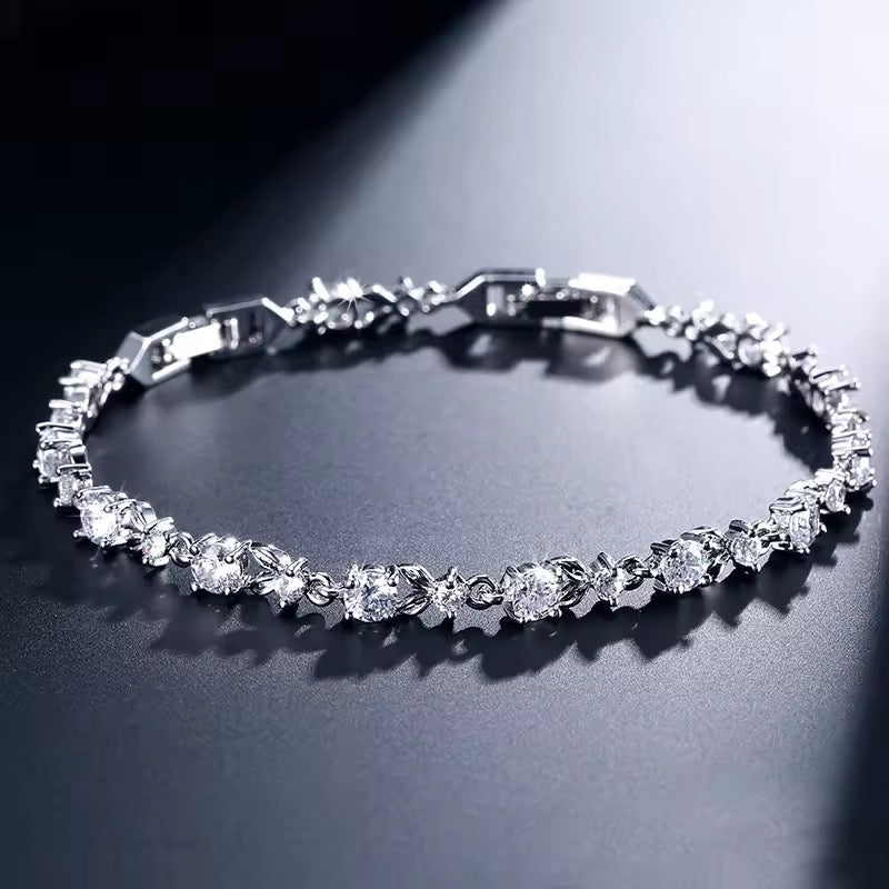 Minimal Crystal Tennis Bracelet